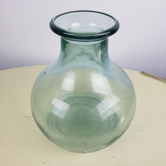 Round Clear Green Blue Glass Balloon Decor Handmade Vase 8” Tall By 8” Wide - Picture 5 of 6